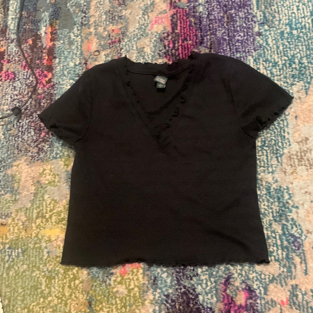 Black target top